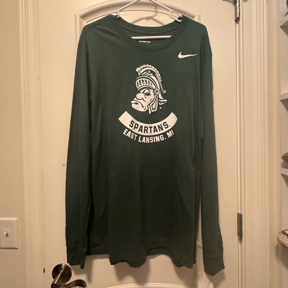 Michigan State Spartans Vault Logo Green Nike Long Sleeve NWT